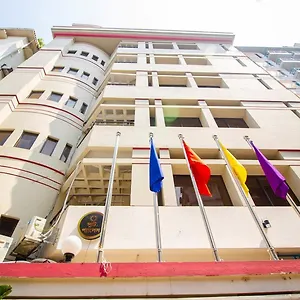 Palace Baridhara Hotel